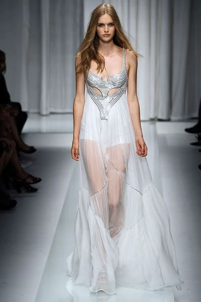 Look 39